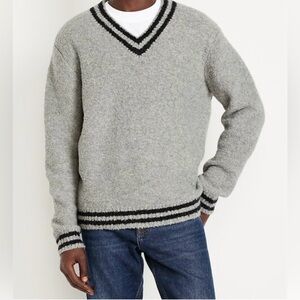 Old Navy Men’s Gray V-Neck Wool Blend Sweater Unisex Size Large NWT